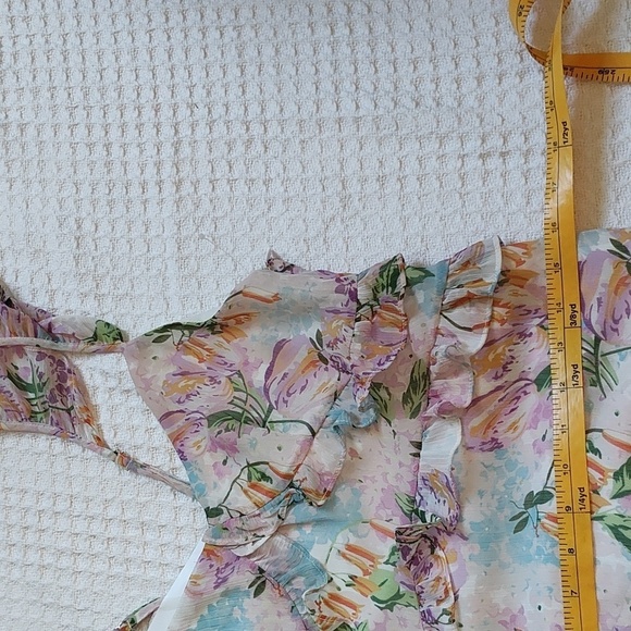 New Beautiful Floral Dress Size S - Picture 8 of 11